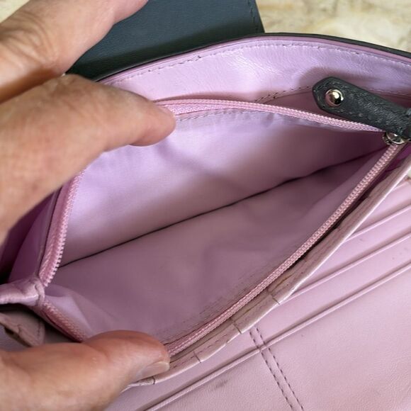 Coach Madison Op Art Sateen Grey & Pink Leather Wallet Signature Monogram - Picture 12 of 12